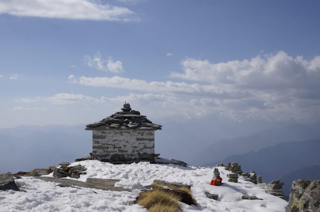 chandrashila summit trek